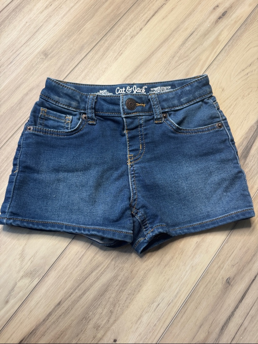 Girls stretchy denim shorts